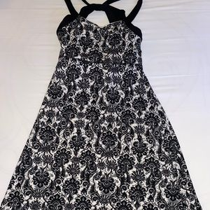 Athletic dress, bra shelf